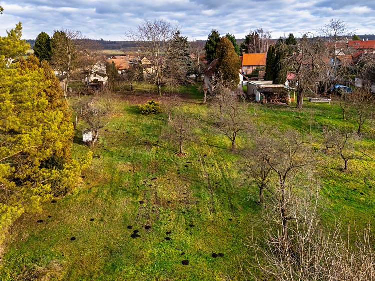 Prodej stavebního pozemku 1 388 m² - foto 2