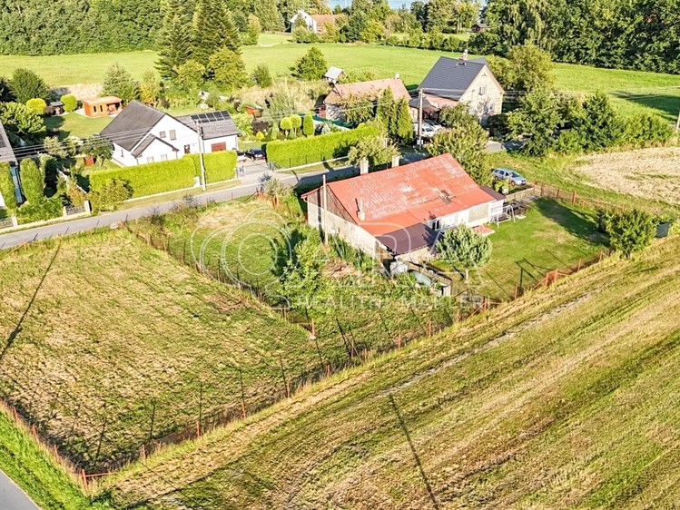 Prodej stavebního pozemku 2 139 m² - foto 5