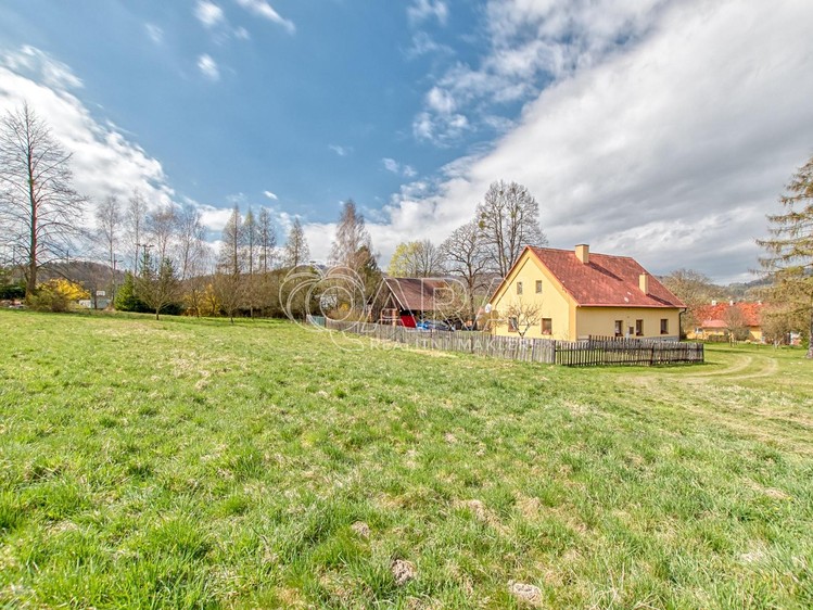 Prodej stavebního pozemku 1 313 m² - foto 2