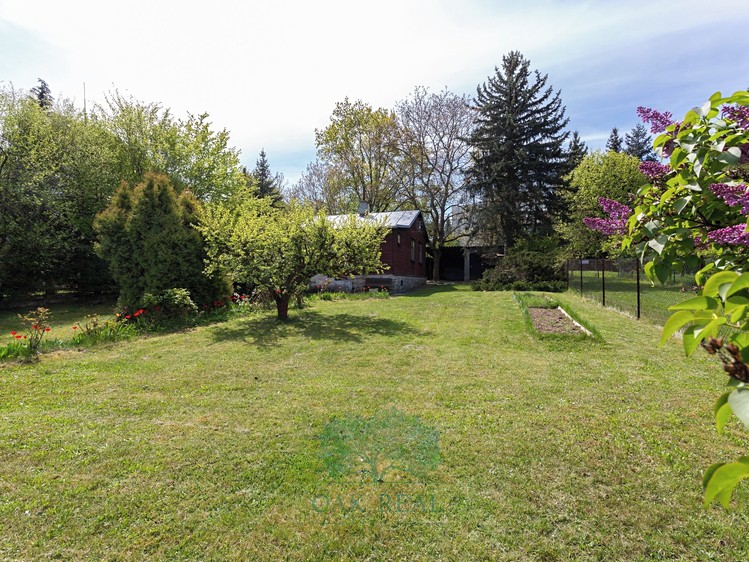 Prodej stavebního pozemku 947 m² - foto 2