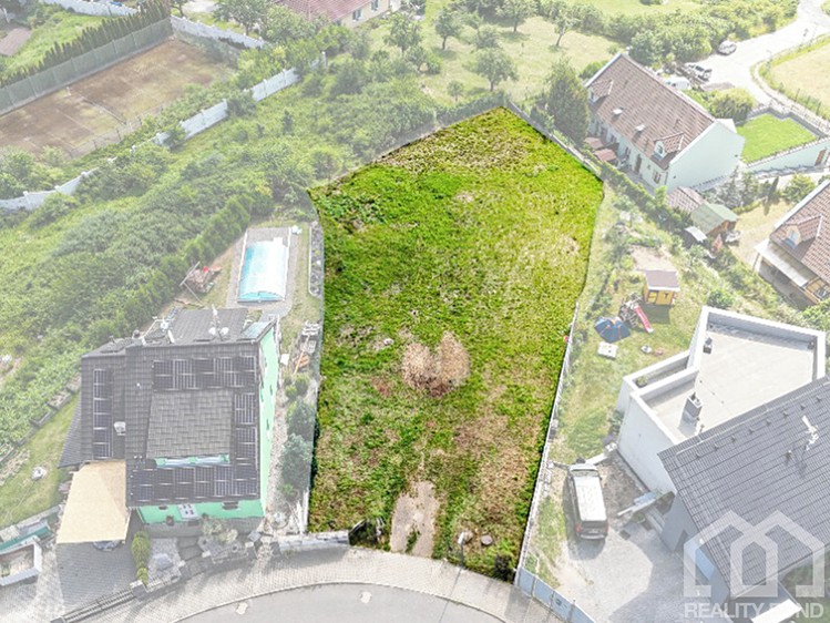 Prodej  stavebního pozemku 1 110 m² - foto 3