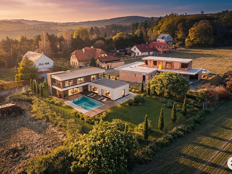 Prodej stavebního pozemku 1 113 m² - foto 8
