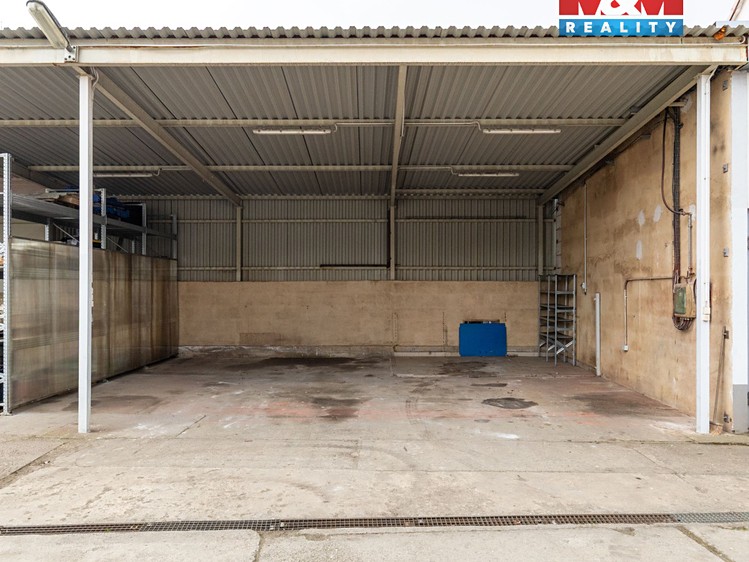 Pronájem výrobní haly, prostoru 694 m² - foto 5