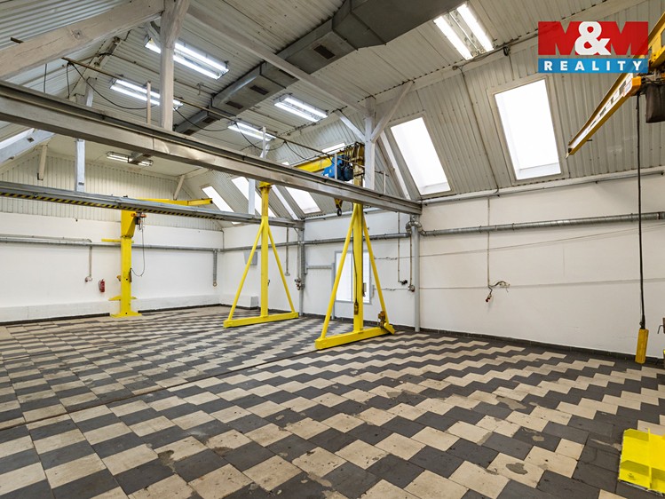 Pronájem výrobní haly, prostoru 694 m² - foto 3