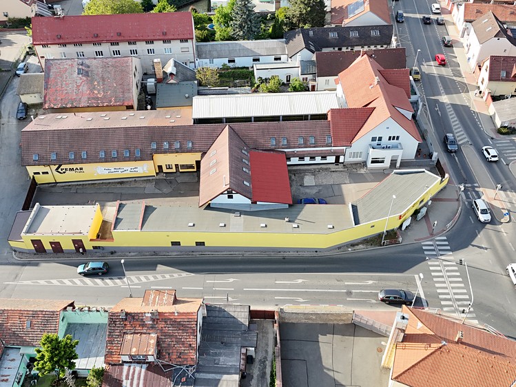 Pronájem kanceláře 130 m² - foto 5