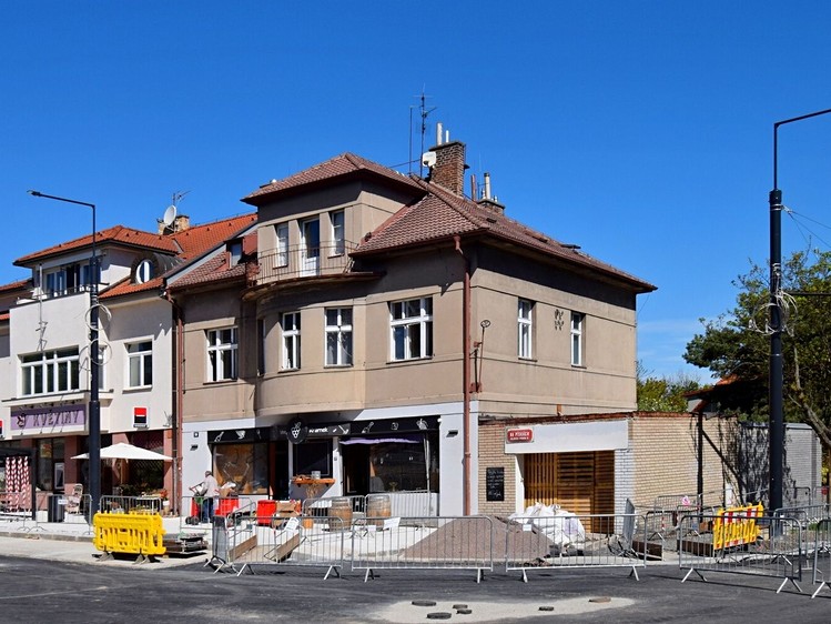 Pronájem obchodního prostoru 73 m² - foto 1