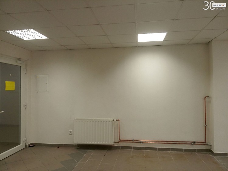 Pronájem obchodního prostoru 43 m² - foto 4