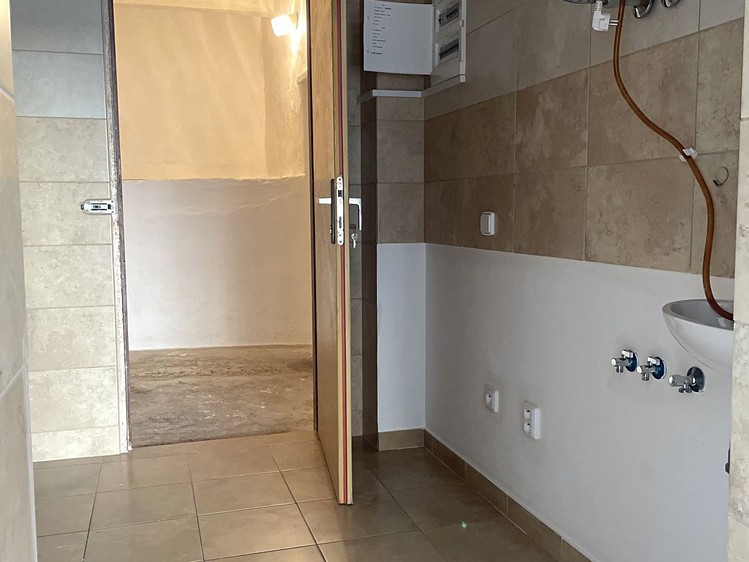 Pronájem obchodního prostoru 30 m² - foto 4