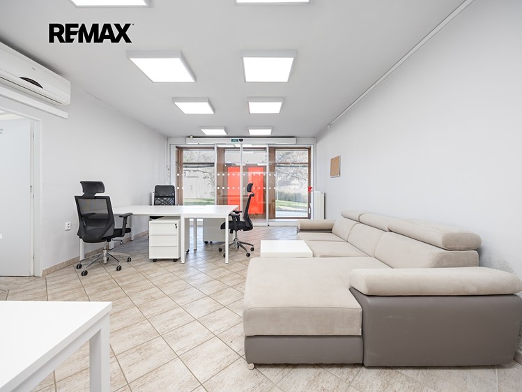 Pronájem komerční nemovitosti 120 m² - foto 2