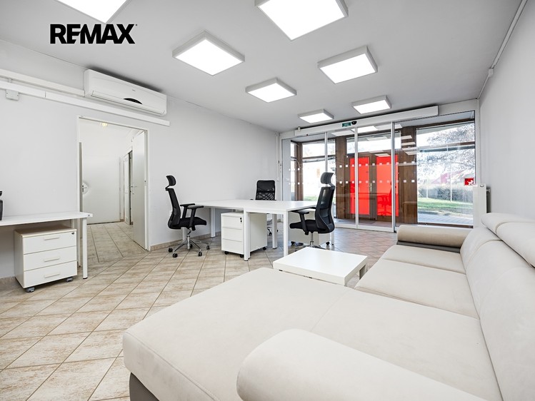 Pronájem komerční nemovitosti 120 m² - foto 4