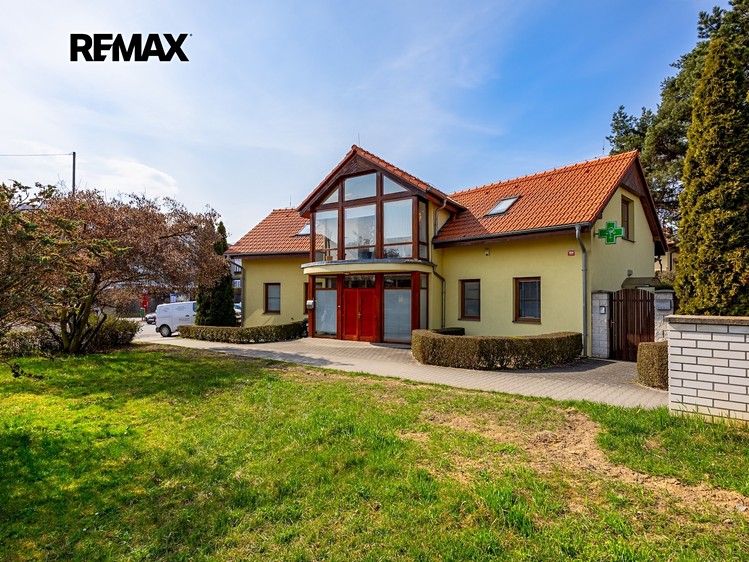 Pronájem komerční nemovitosti 120 m² - foto 1