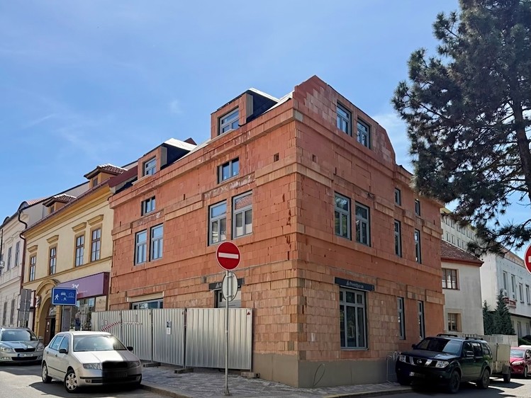 Pronájem komerční nemovitosti 55 m² - foto 6