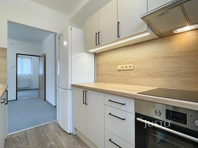 Pronájem bytu 3+1 66 m² (Jednopodlažní) - foto 5