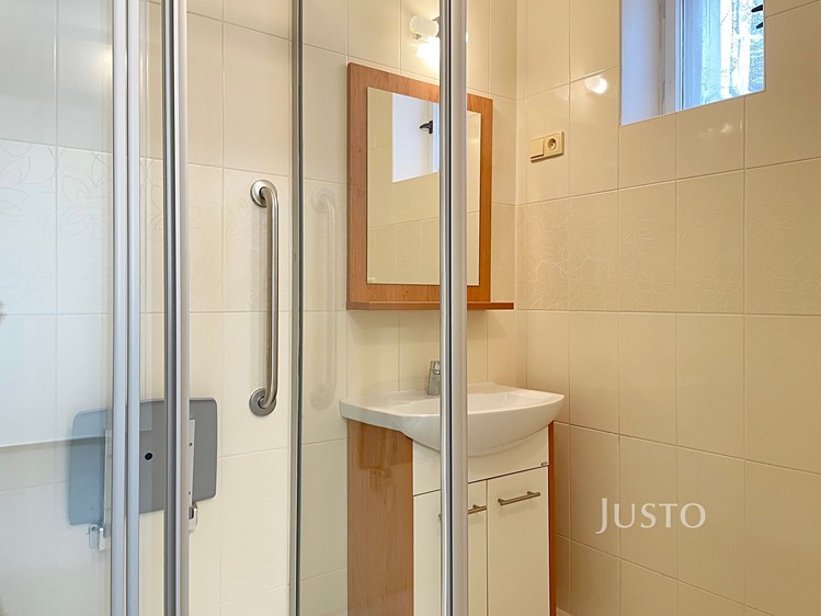 Pronájem bytu 3+1 66 m² (Jednopodlažní) - foto 7