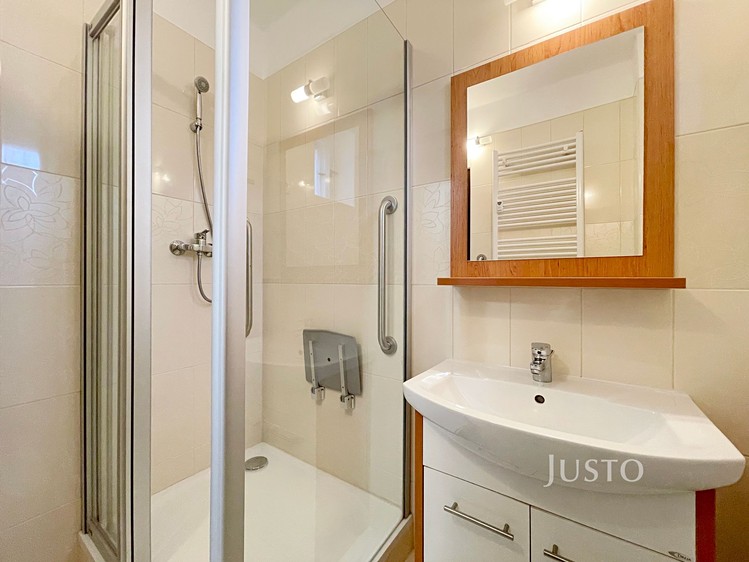 Pronájem bytu 3+1 66 m² (Jednopodlažní) - foto 8