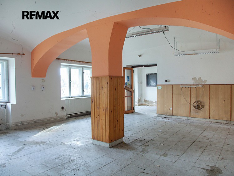 Prodej  rodinného domu 420 m², pozemek 471 m² - foto 6