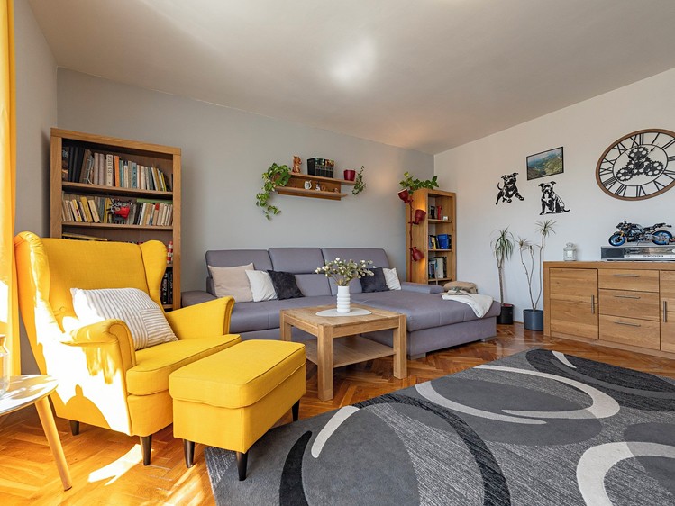 Prodej bytu 3+1 82 m² - foto 2