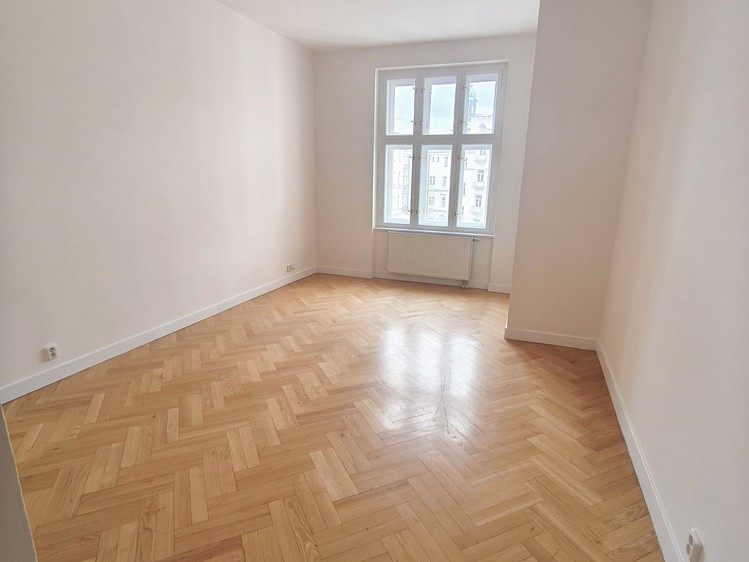 Pronájem bytu 4+1 119 m² - foto 7