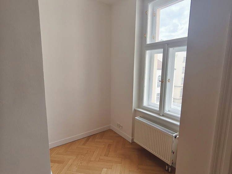 Pronájem bytu 4+1 119 m² - foto 6