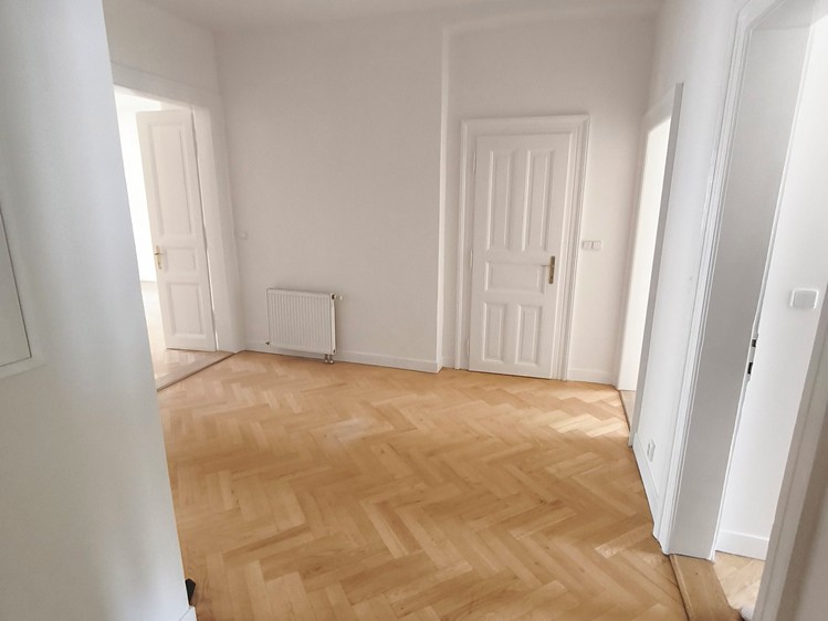 Pronájem bytu 4+1 119 m² - foto 5