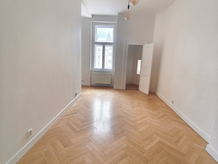 Pronájem bytu 4+1 119 m² - foto 3