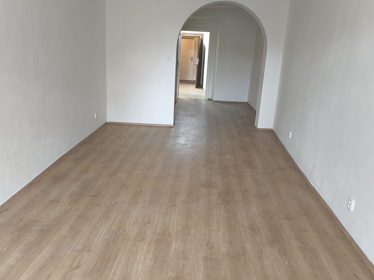 Pronájem bytu 3+kk 99 m² - foto 4