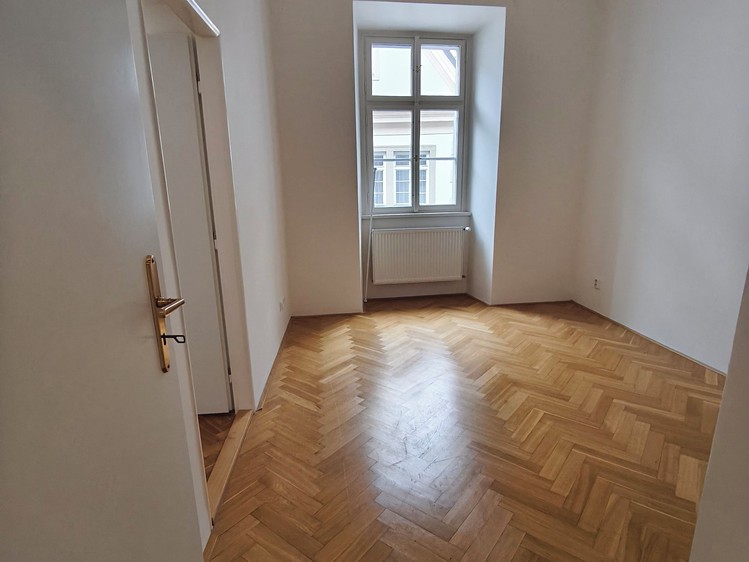 Pronájem bytu 3+1 86 m² - foto 6