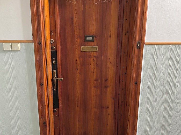 Pronájem bytu 2+1 84 m² - foto 3