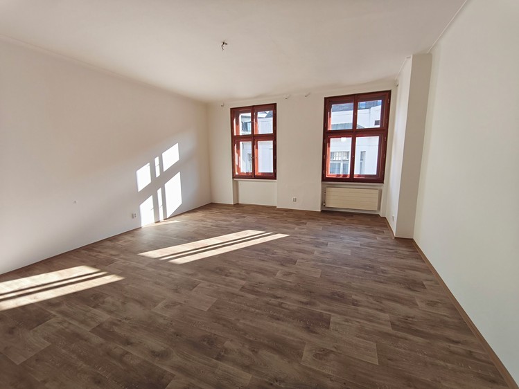 Pronájem bytu 2+1 85 m² - foto 6