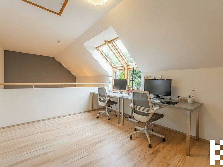 Prodej rodinného domu 151 m², pozemek 977 m² - foto 6