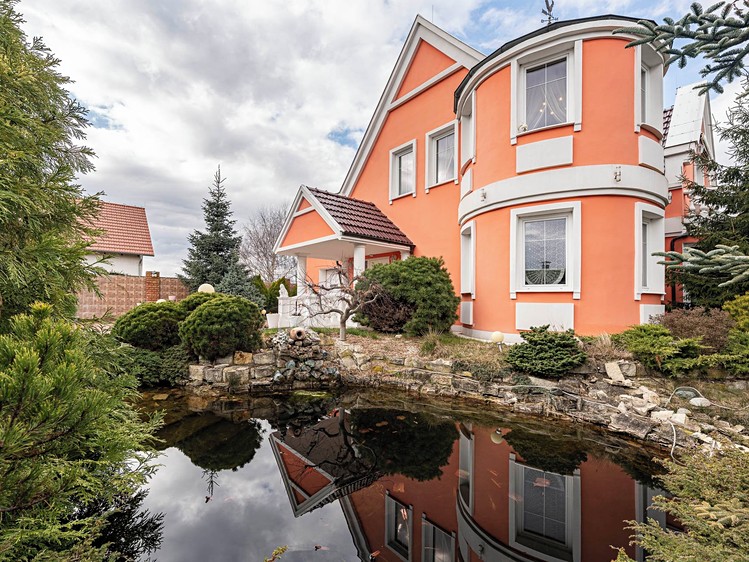 Prodej rodinného domu 153 m², pozemek 868 m² - foto 6