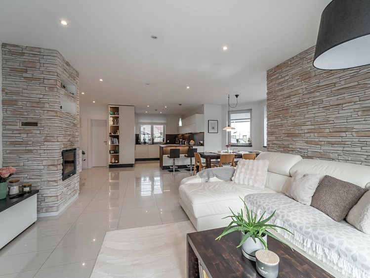 Prodej rodinného domu 125 m², pozemek 693 m² - foto 3