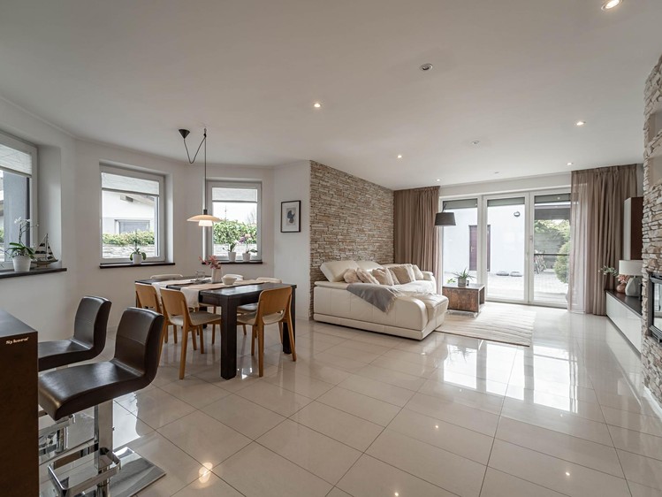 Prodej rodinného domu 125 m², pozemek 693 m² - foto 7