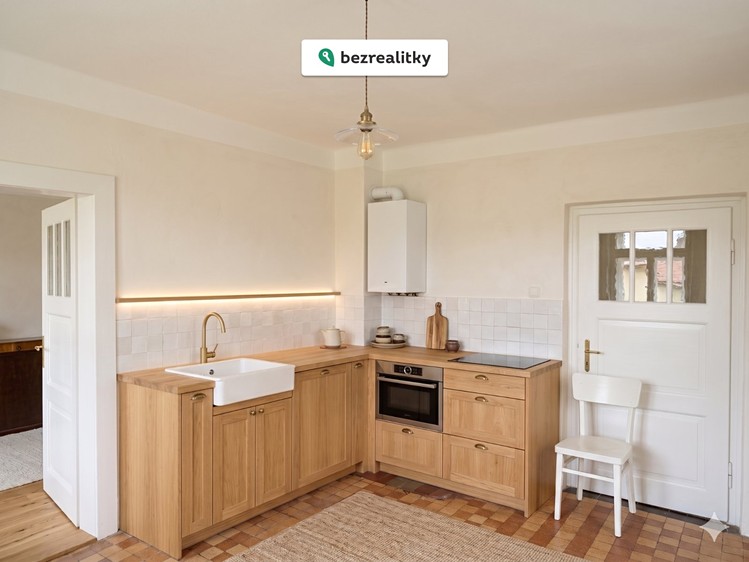 Prodej rodinného domu 145 m², pozemek 2 081 m² - foto 5