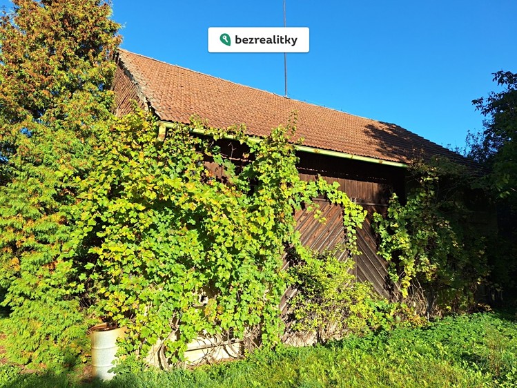 Prodej rodinného domu 145 m², pozemek 2 081 m² - foto 2