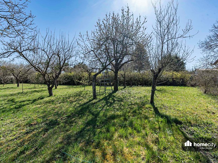Prodej  stavebního pozemku 896 m² - foto 8