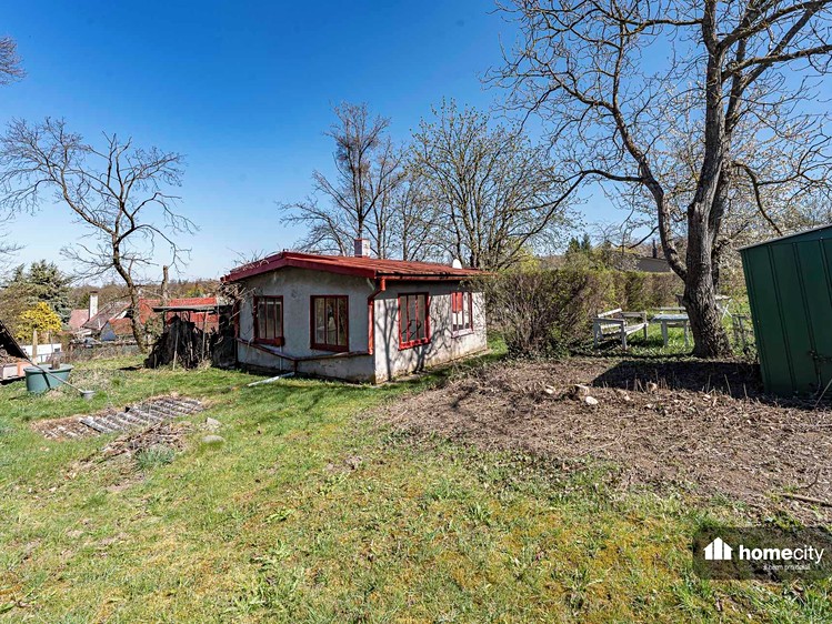 Prodej  stavebního pozemku 896 m² - foto 6