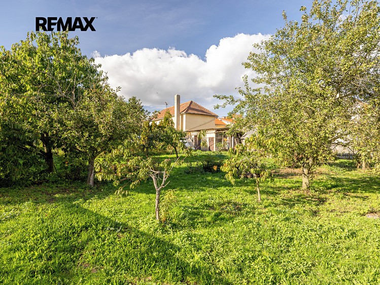 Prodej  stavebního pozemku 841 m² - foto 3