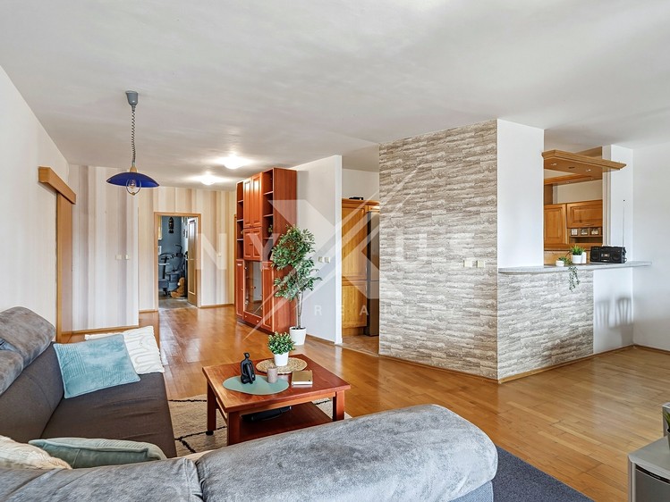 Prodej bytu 3+kk 118 m² - foto 2