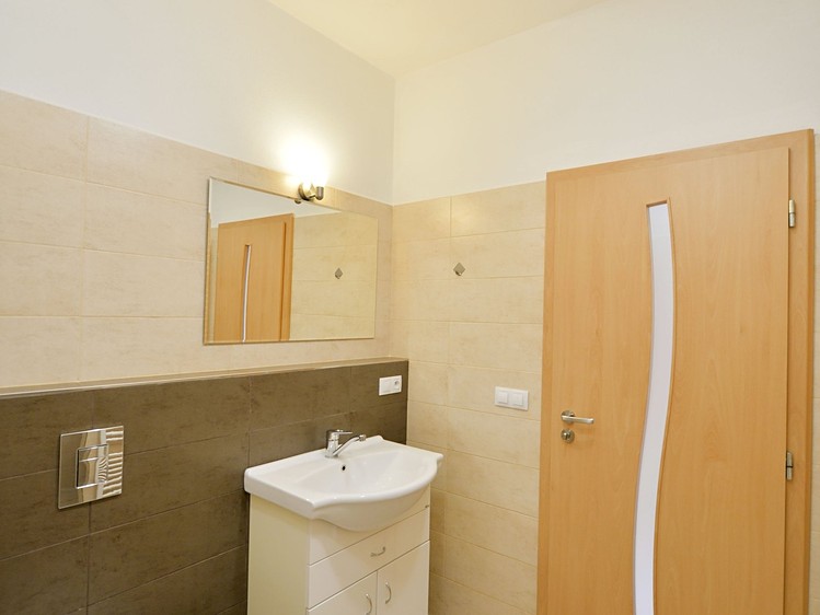 Pronájem bytu 2+kk 43 m² - foto 8