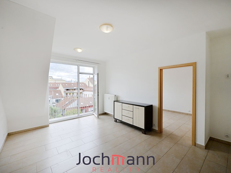 Pronájem bytu 2+kk 43 m² - foto 3