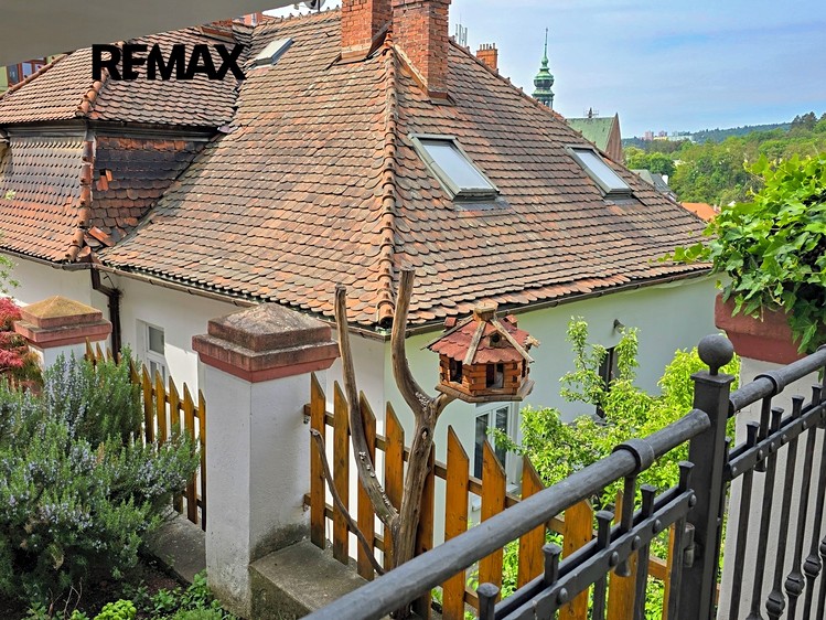 Prodej vily 223 m², pozemek 433 m² - foto 7