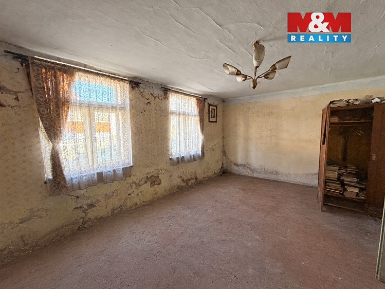 Prodej rodinného domu 110 m², pozemek 982 m² - foto 4