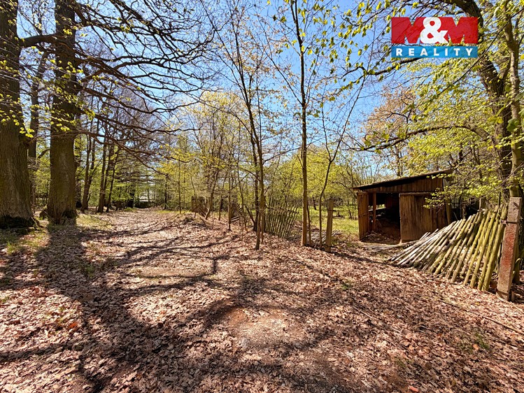 Prodej  stavebního pozemku 2 827 m² - foto 3