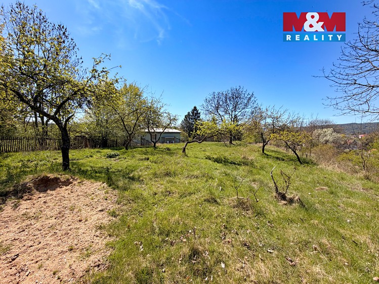 Prodej  stavebního pozemku 2 827 m² - foto 8