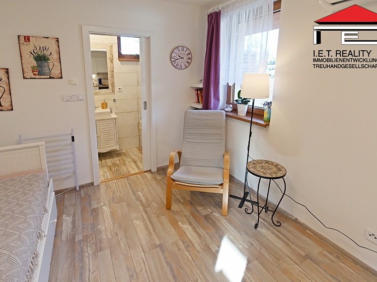 Pronájem kanceláře 25 m² - foto 3