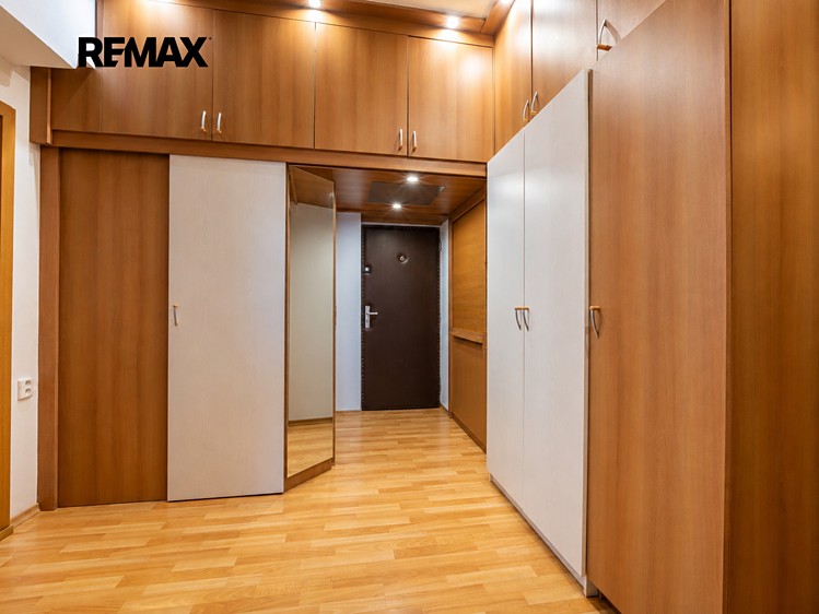 Prodej bytu 4+1 96 m² (Mezonet) - foto 8