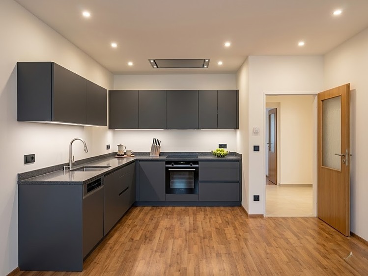 Prodej bytu 2+kk 52 m² (Jednopodlažní) - foto 2