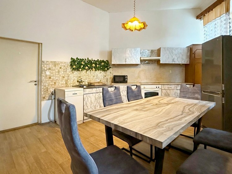 Prodej bytu 2+1 67 m² - foto 3