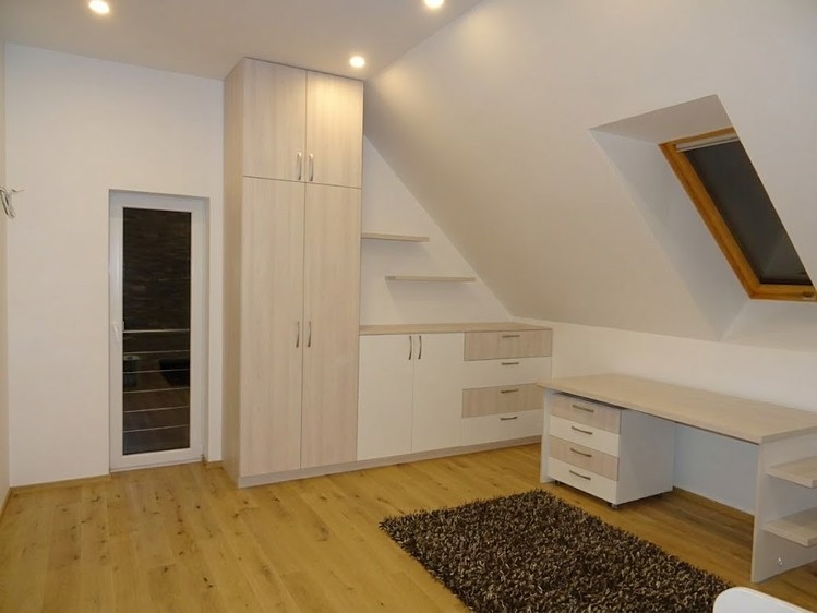 Prodej rodinného domu 360 m², pozemek 1 000 m² - foto 8